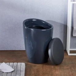 Badhocker DANIEL Mit Stauraum Grau -Möbelhaus 30205 A0 2N